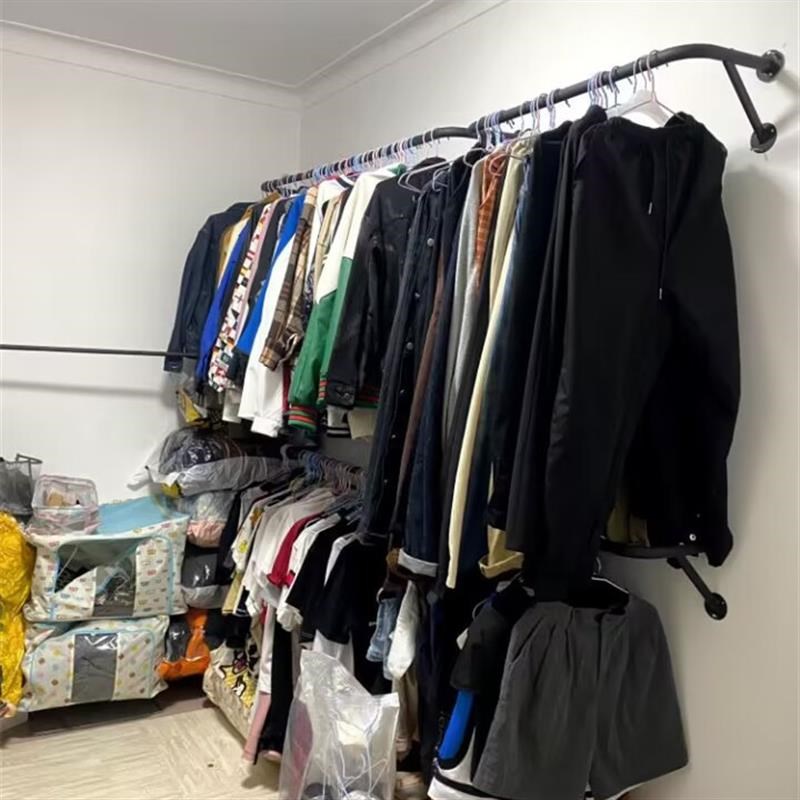 固定在墙上的挂衣架晾衣架壁挂式挂衣杆室内简易不锈钢支架衣帽架