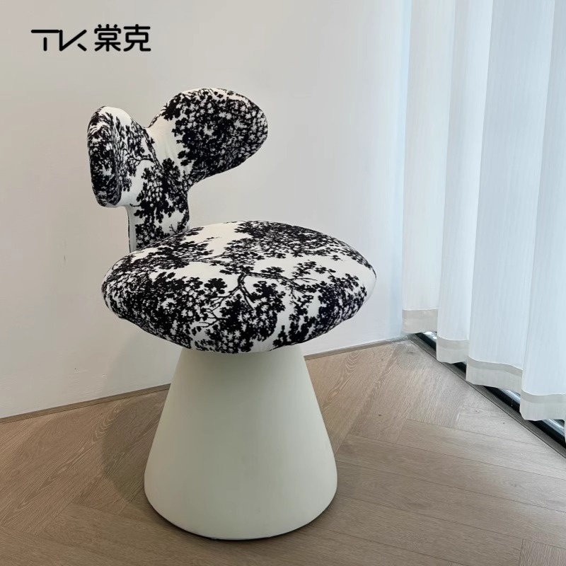棠克原创化妆凳靠背轻奢高级感创意客厅家用可旋转卧室梳妆凳美甲