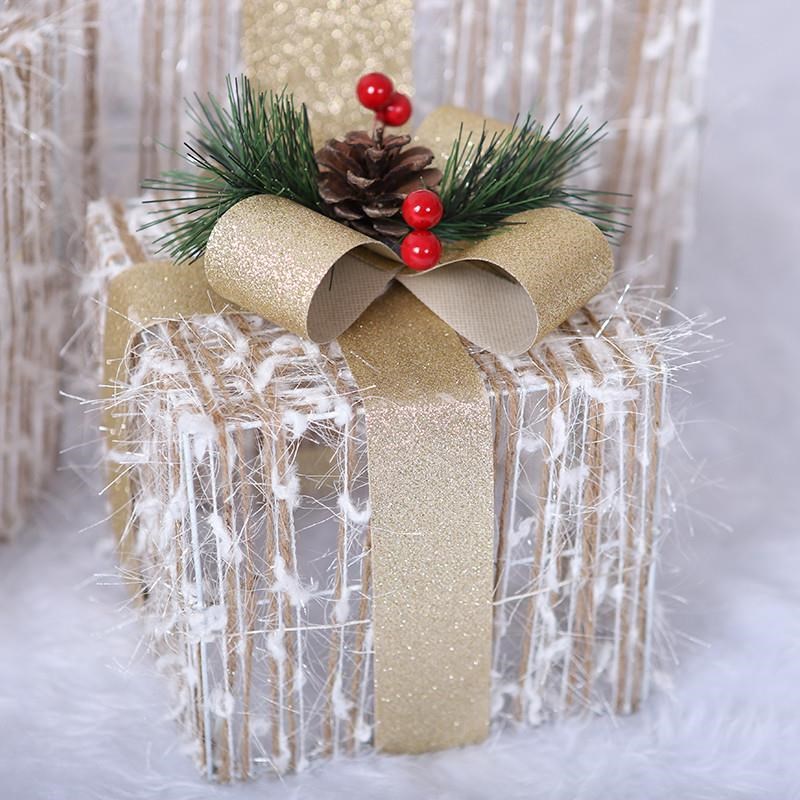 圣诞发光礼物盒落雪圣诞树堆头橱窗摆件电池款圣诞节礼物装饰品