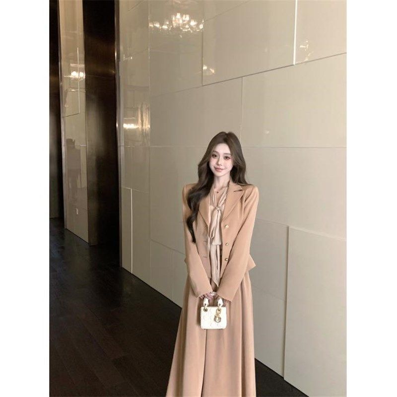 春季气质长袖西装外套上衣内搭衬衫女a字半身裙子甜美风三件套女