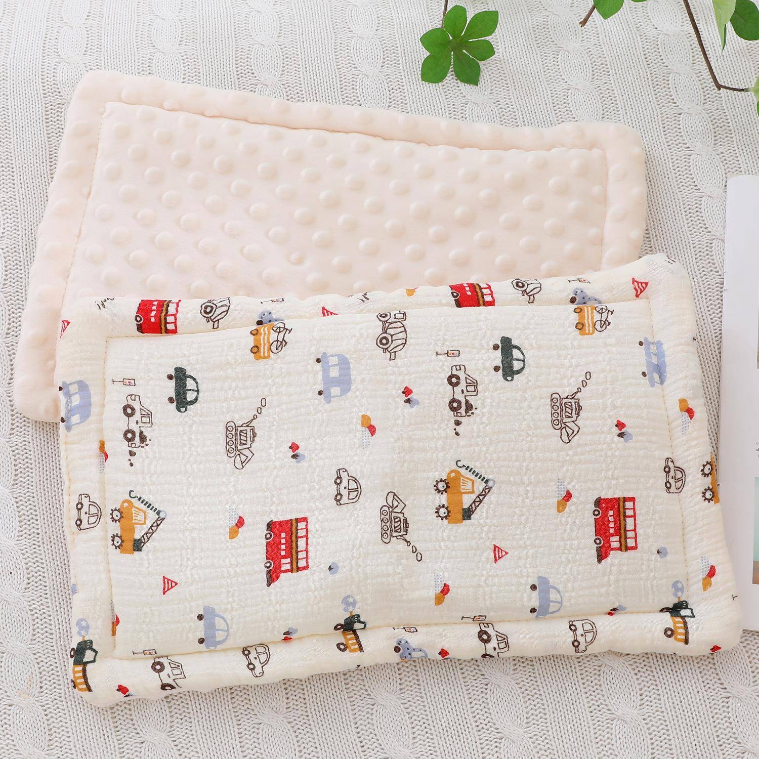 婴幼儿平枕豆豆绒柔软四季通用平枕头豆豆枕平枕全棉透气轻盈