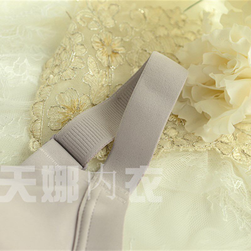夏季 大胸显小胸全罩杯无钢圈大尺码内衣薄款内衣女光面四排扣