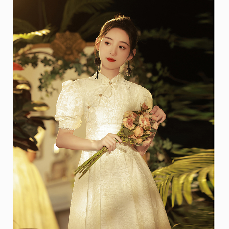 高级感小众旗袍小晚礼服轻奢法式订婚连衣裙平时可穿高端领证登记
