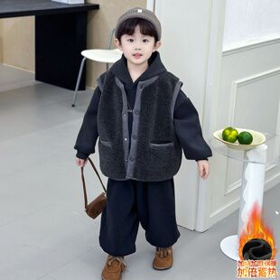 男童加绒套装秋冬装2025新款痞帅男宝冬季卫衣加厚儿童马甲三件套