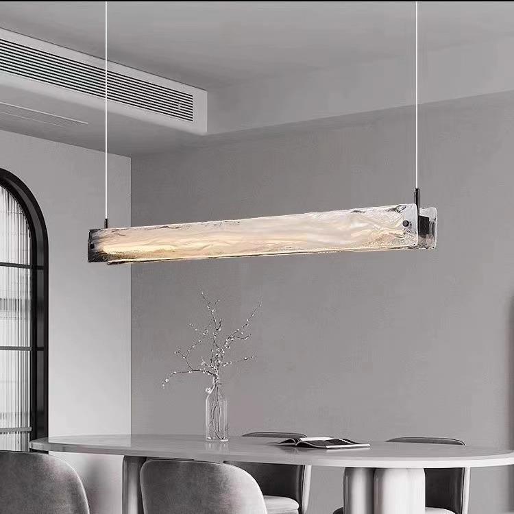 意式简约云雾玻璃餐厅吊灯轻奢一字饭桌岛台创意设计师长条吧台灯