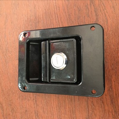 新源轮式挖掘机65 75边盖机罩锁工具箱侧门锁 锁块茶亭锁原装配件