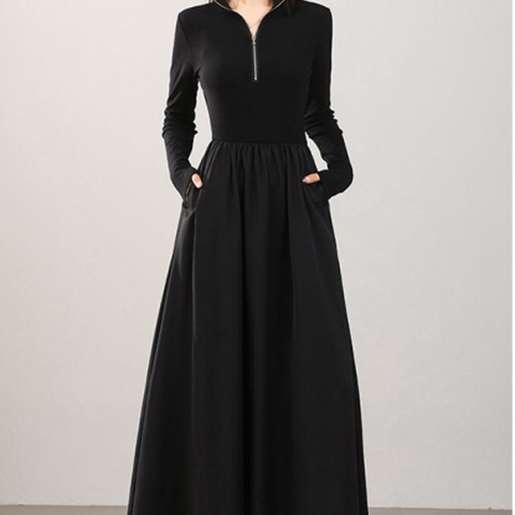 赫本风黑色针织长袖连衣裙女春秋气质穿搭大衣内搭收腰显瘦长裙子