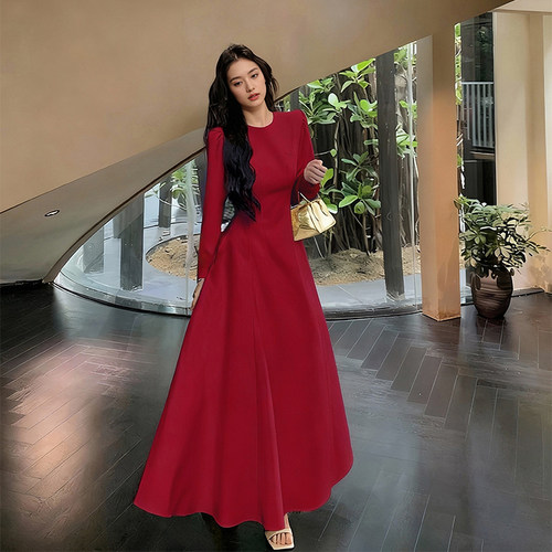 红色法式订婚新娘收腰显瘦礼服裙