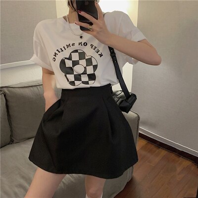 遮胯半身裙女夏大码设计感小黑裙胖mm梨型身材高腰蓬蓬a字伞短裙