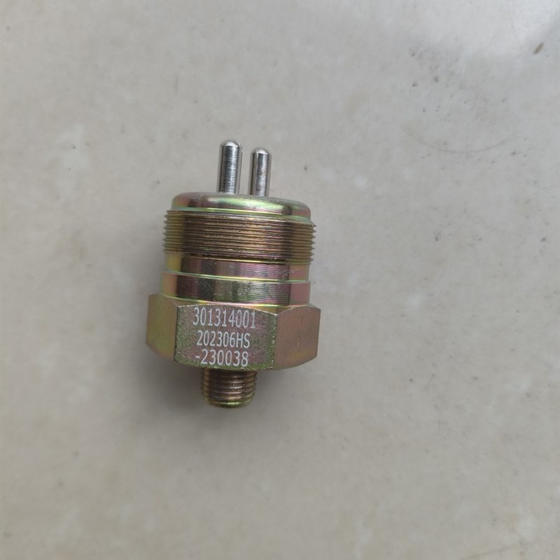 徐工吊车配件25K5綦江变速箱取力器气缸总成吊车信号传感器感应塞