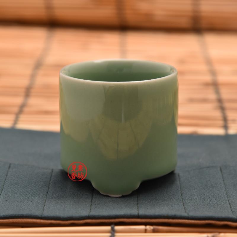 见素香坊 品香闻香杯 笔筒式空薰香道用品青瓷梅子青包邮XF007