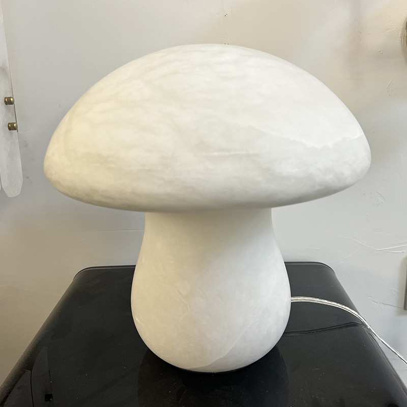 西班牙云石蘑菇头台灯床头书房卧室沙发柜全铜可爱创意公主房家居