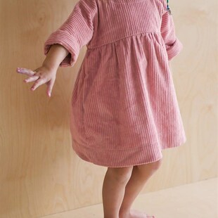 北欧风女童装灯芯绒连衣裙宽松秋冬纯棉坑条绒裙子女宝粉色公主裙