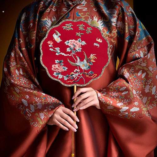 中式婚扇喜扇古风高级红色新娘结婚团扇苏绣双面绣婚礼秀禾扇子