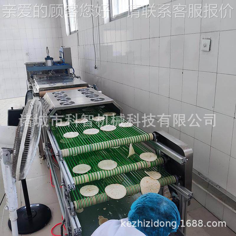 厂源头直烧烤小饼机销器 烧烤烙LGY饼机生产家 卷肉不破小饼流水