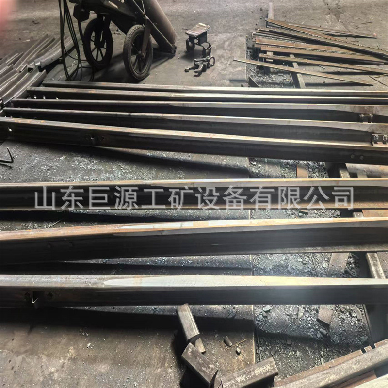9号5.3m矿用道岔尖轨 冲击角小 导曲线半径大道岔尖轨 道岔尖轨