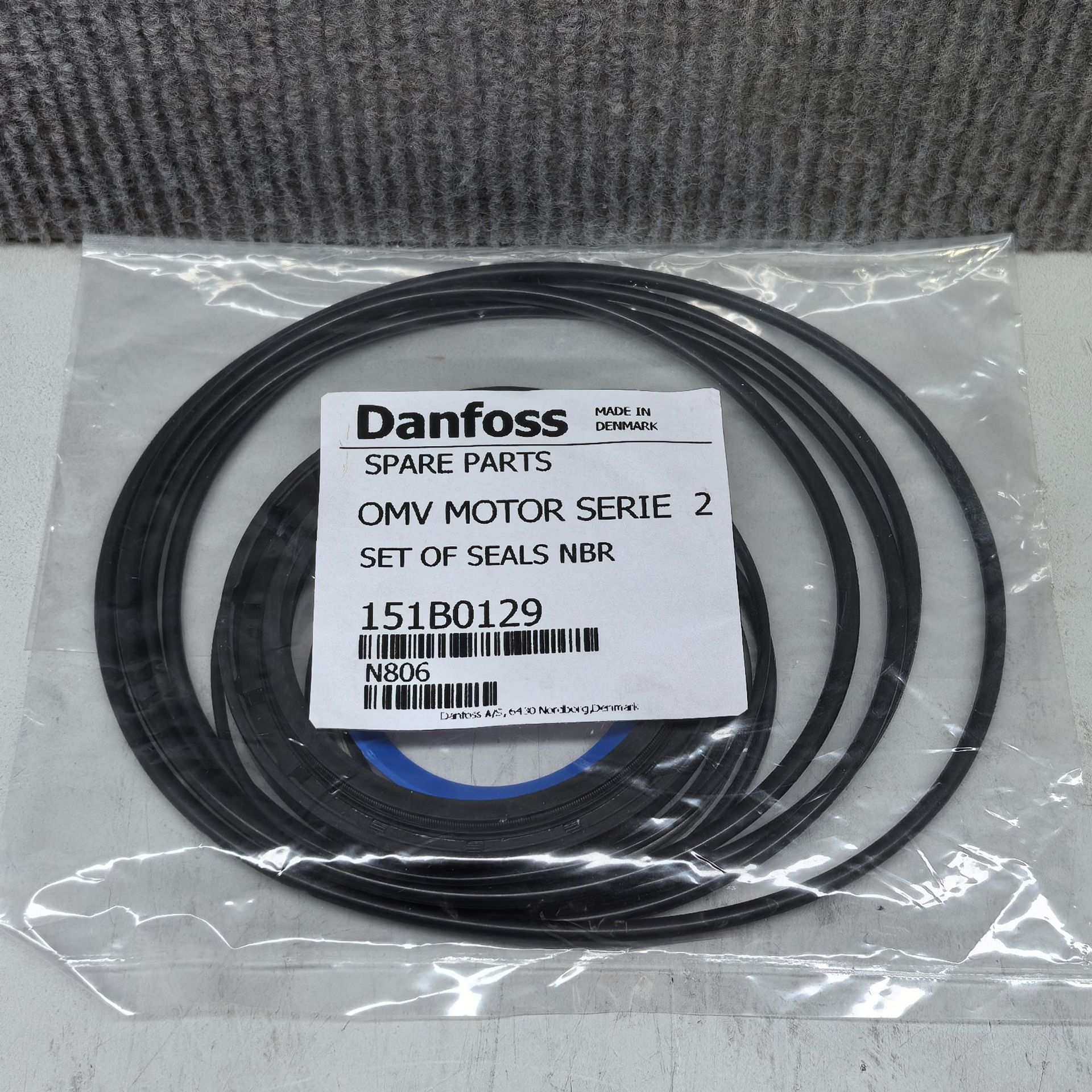 151B0129 # Danfoss//丹佛斯，密封套件