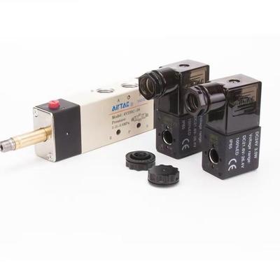 台州吹瓶机厂家出售全自动半自动吹瓶机电磁阀吹塑机配件