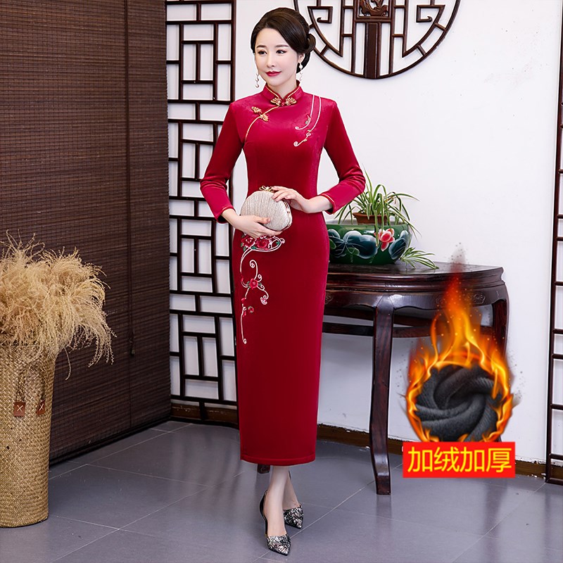 旗袍2023年新款改良连衣裙秋冬款加绒加厚长袖中老年妈妈长款礼服
