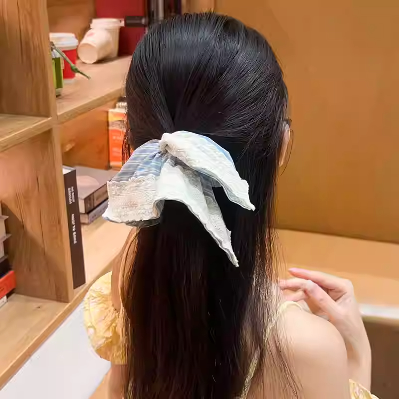 名狐田园风撞色条纹蕾丝发圈