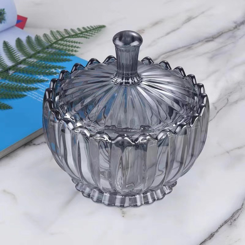 北欧轻奢风家用水晶玻璃水果盘无铅带盖大号水果盘糖果罐摆件收纳