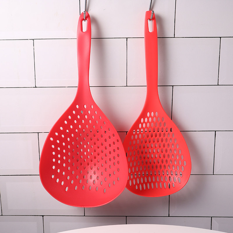 一勺捞起很多食物 家用漏勺捞面饺子蔬菜不粘锅耐高温尼龙大捞勺