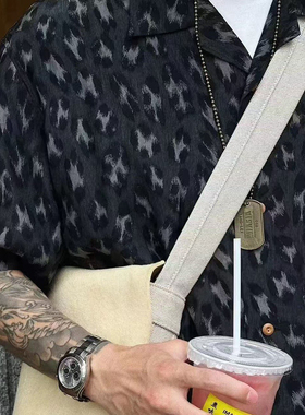 Visvi m5SS新款 黑豹夏威夷男女复古印花短袖衬衫宽松休闲上衣