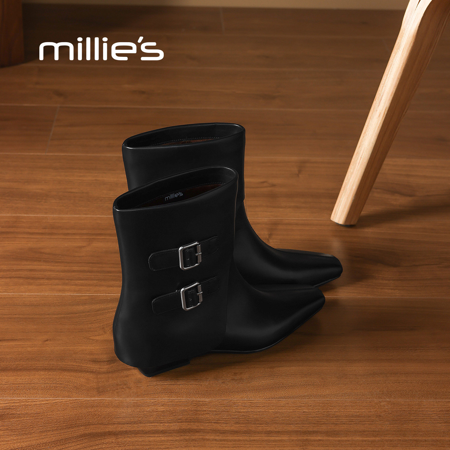 MILLIE'S/妙丽皮带扣骑士靴女2026新款黑色中筒靴加绒保暖时装靴Z