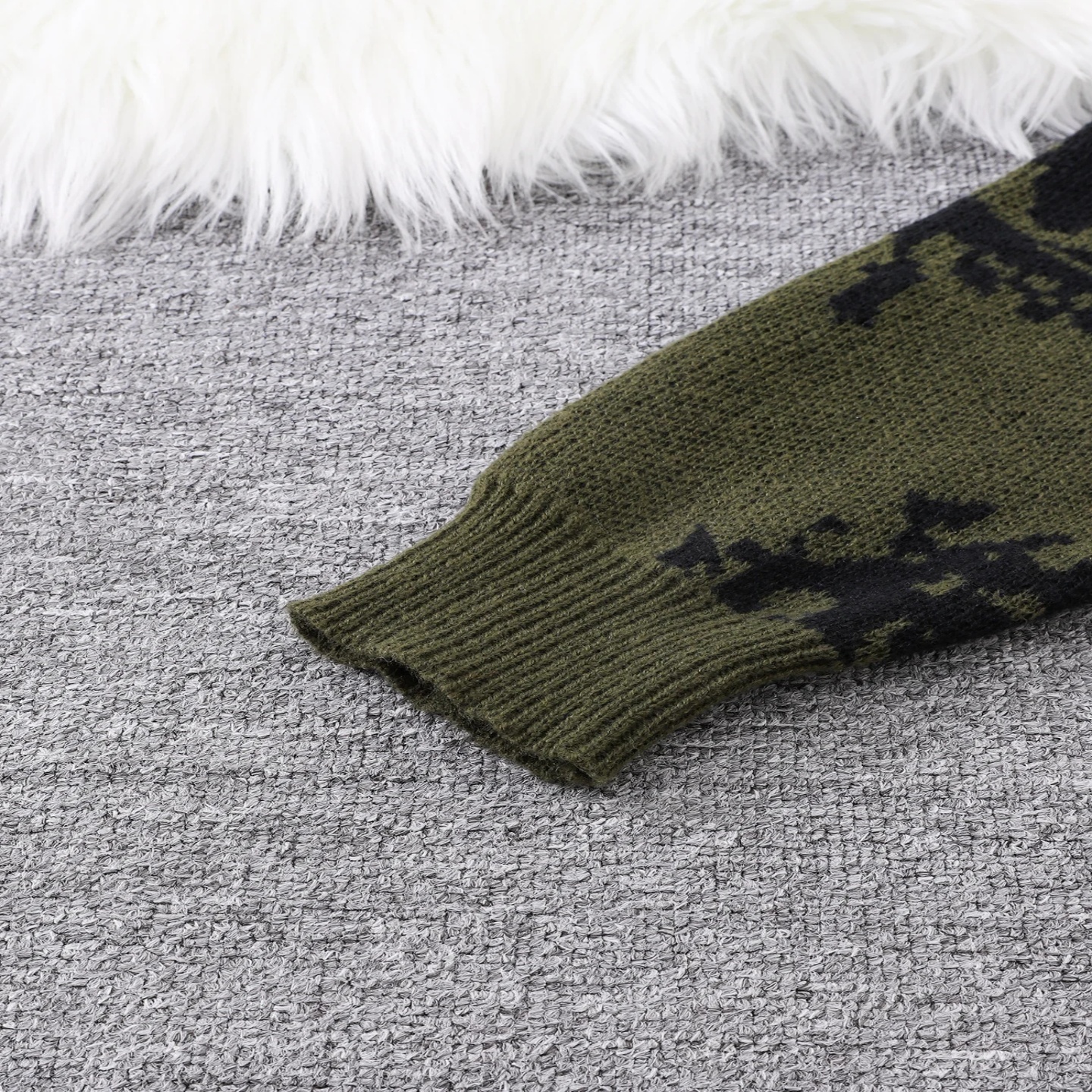 New Popular Autumn and Winter Abstract Eye Jacquard Pattern