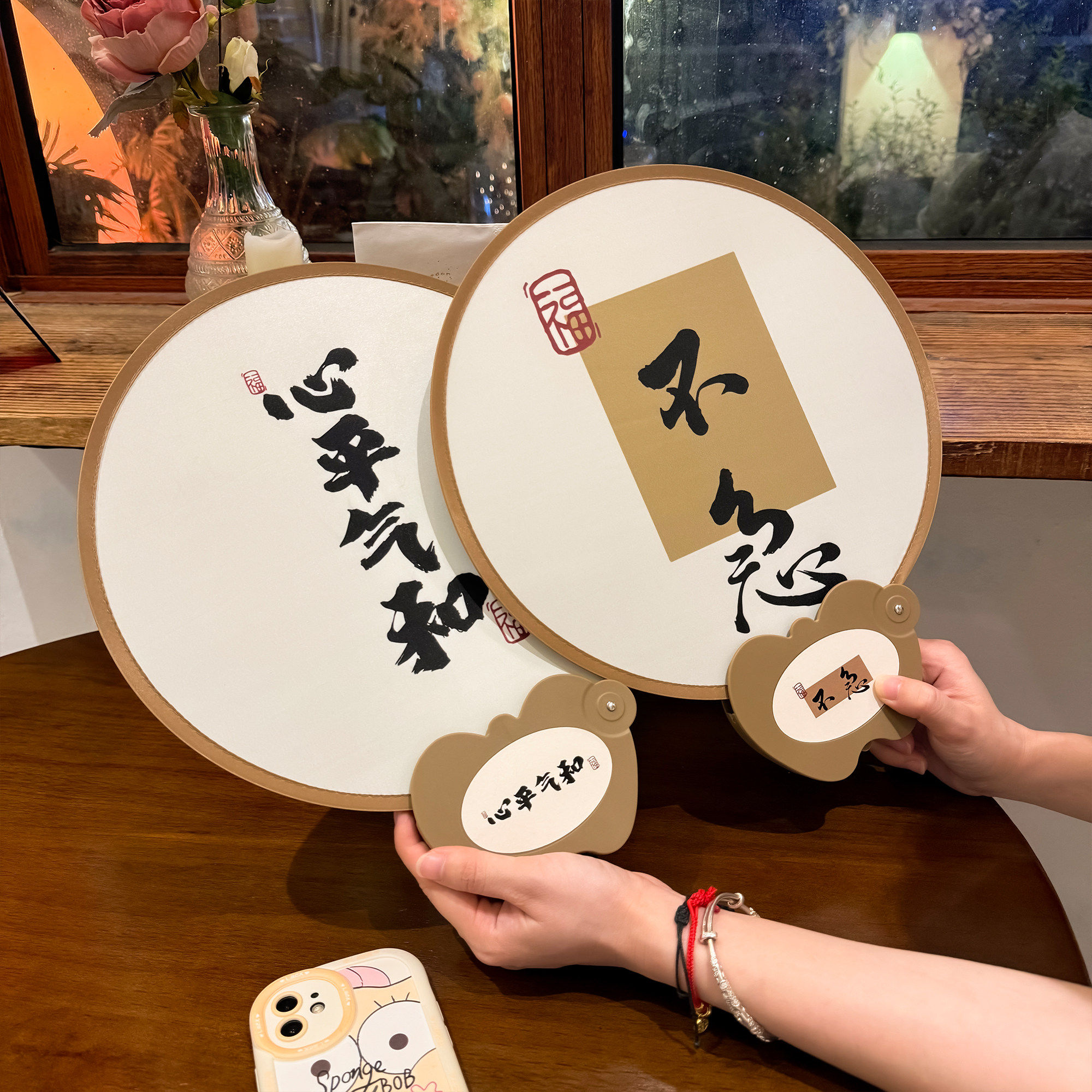 超大号反光板古风折叠扇子新款国风团扇便携户外打灯拍照书法圆扇