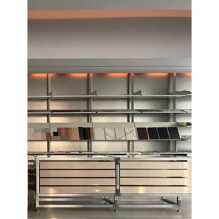 创意咖啡馆玻璃流表简单现代铝型材岛店中世纪展示架存储架