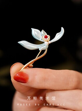 A蓝色睡莲花古风小众轻奢高级感新中式胸针国风旗袍汉服配饰百搭