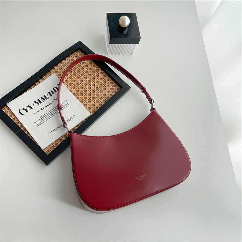 小众设计包包新娘结婚包女2023新款高级质感法棍腋下包手提单肩包