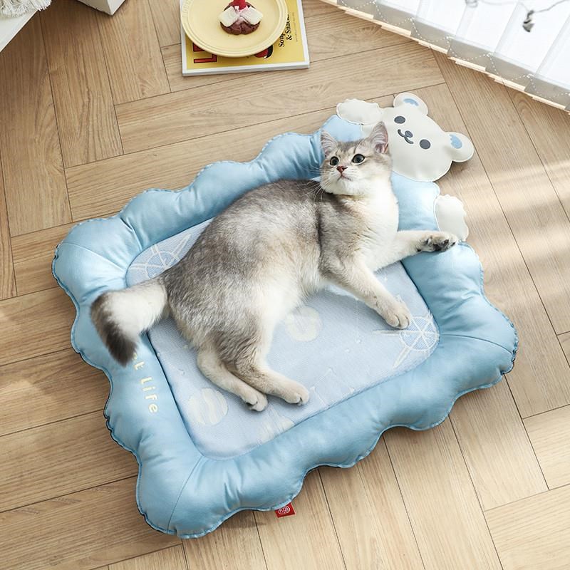 猫咪冰垫夏季凉席凉垫睡垫狗狗冰垫坐垫夏天睡觉猫V床猫窝宠物冰