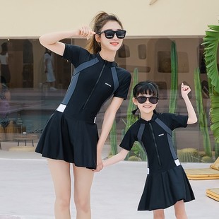 女童女孩运动休闲游泳衣沙滩家庭泳装 新款 亲子泳c衣母女连体裙式