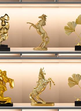 刺身摆盘装饰酒店马到成功招财马摆件新中式海鲜姿造创意盘饰