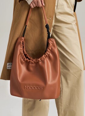 HXXXXS城市漫步pupu包2025新款单肩包女通勤大容量托特包