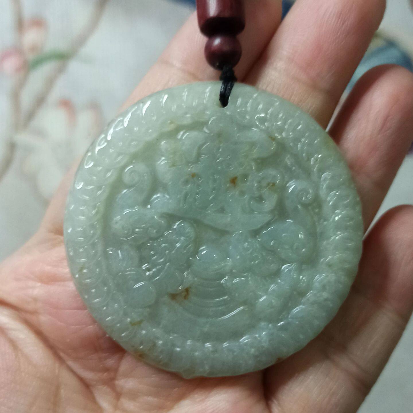 305缅甸天然翡翠吊坠绿底飘花进宝牌如意鼠牌卡50mm左右48元包邮