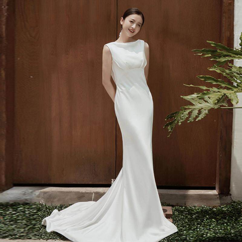 高货速发鱼尾露背轻婚纱气质显瘦小拖尾迎宾出门纱法式缎面修身礼