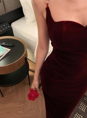 高货速发红色丝绒吊带修身包臀裙party生日宴会礼服高端轻奢小众