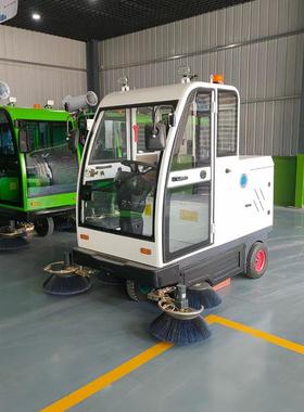 山东驾驶室扫地机全封闭式五刷电动扫地车工厂车间清扫车