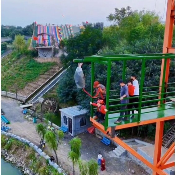 上海禹熙户外大型游乐器材窝囊版蹦极高空项目体验