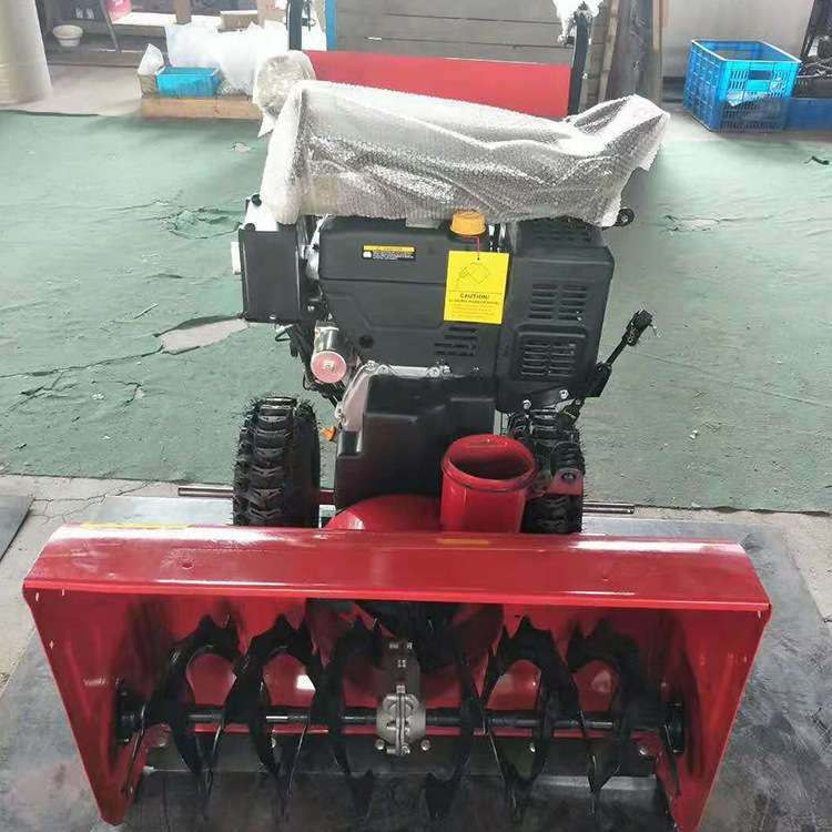 手推式抛雪机小型自走式清雪机汽油滚刷式扫雪机防滑型扬雪机