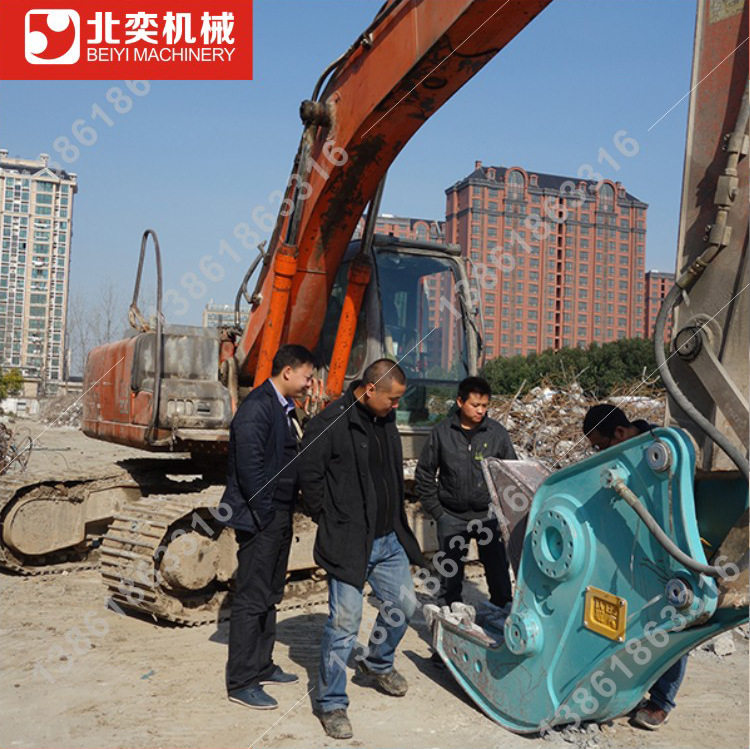 拆除混凝土液压钳拆楼机液压破碎