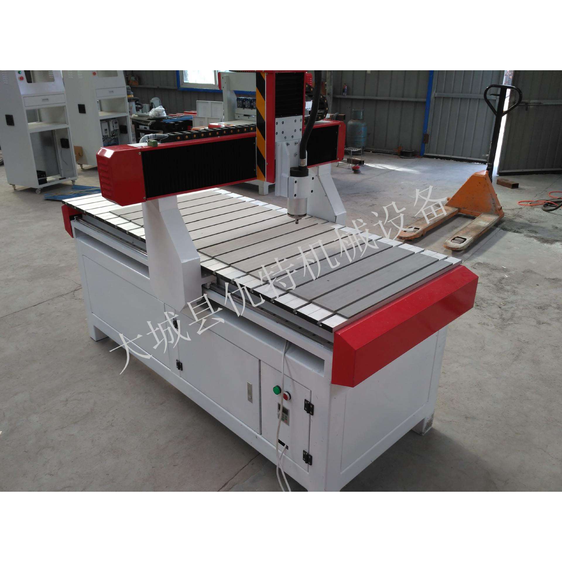 6015木工雕刻机6090数控广告雕刻机全自动石材电脑数控雕刻机