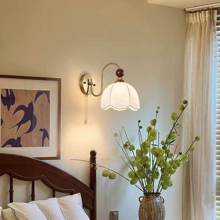 法式中古风卧室床头吊灯复古奶油风实木布艺吧台玄关过道阳台壁灯