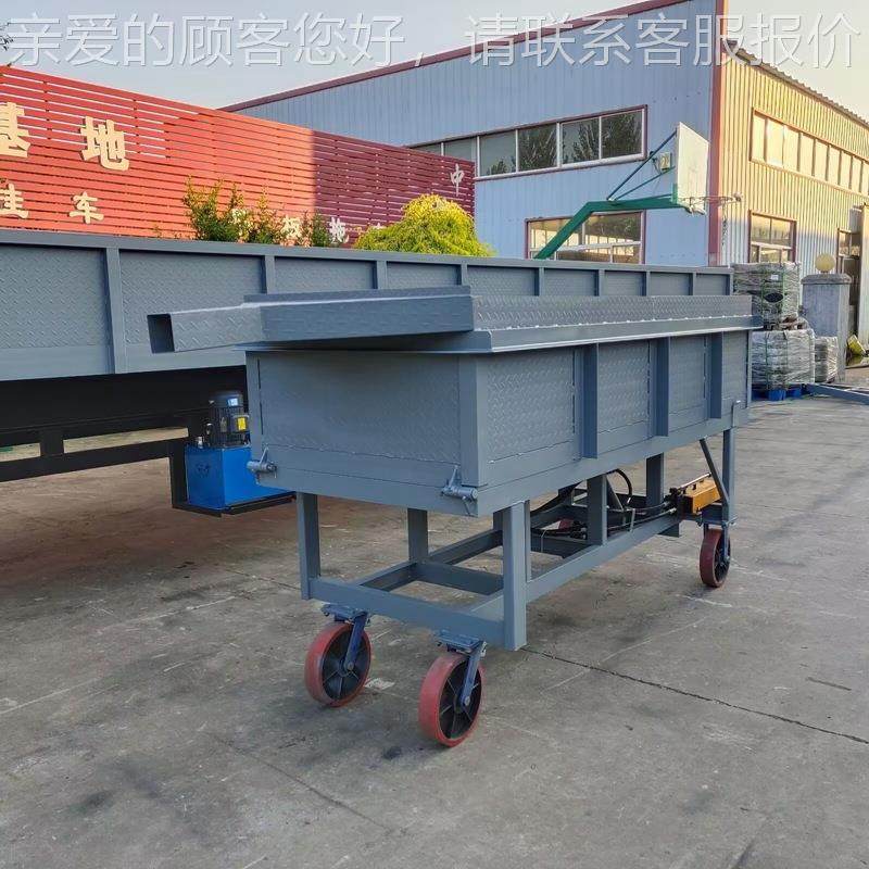 1.5手动自卸箱板拖车 250四0*1000*吨500自卸挂车轮TUF转向箱板拖
