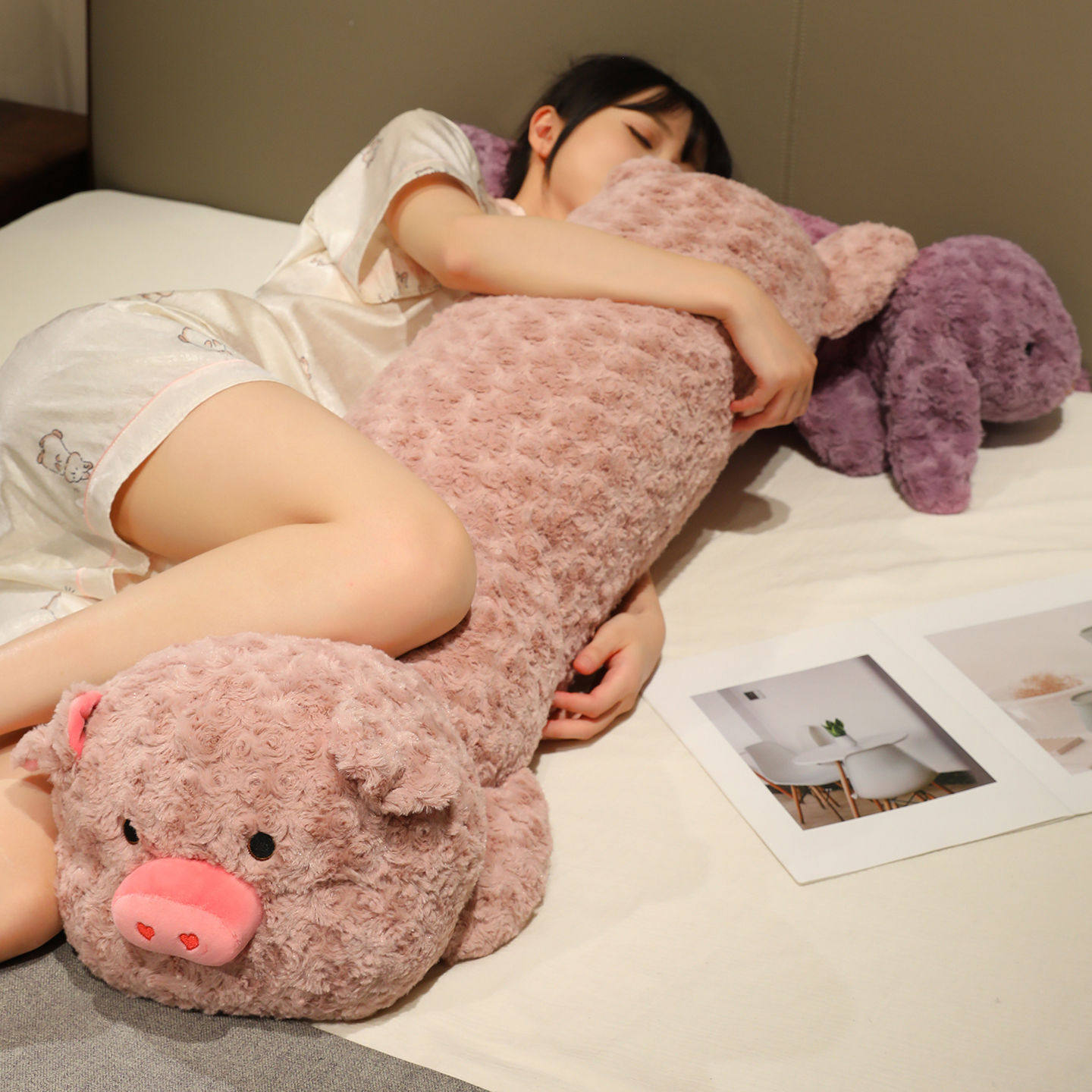 可爱粉色小猪长条抱枕女生睡觉