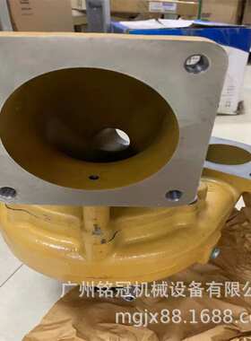 PC1250-8 PC1250-8MO SAA6D170E-5 QSK23发动机水泵 挖掘机配件