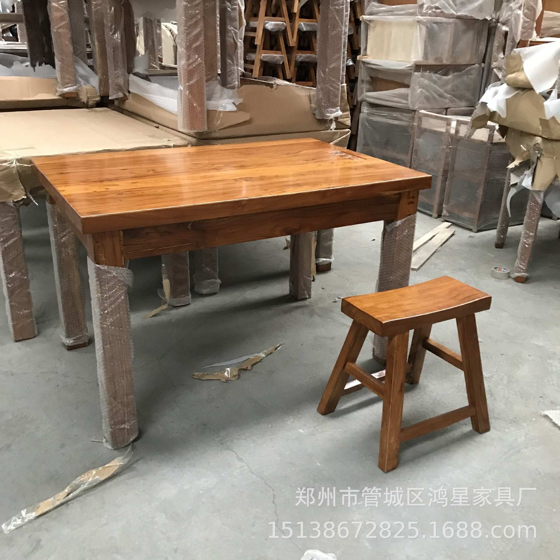 实木餐凳马鞍凳子松木酒吧凳小方凳中餐馆饭店桌椅板凳榆木餐椅